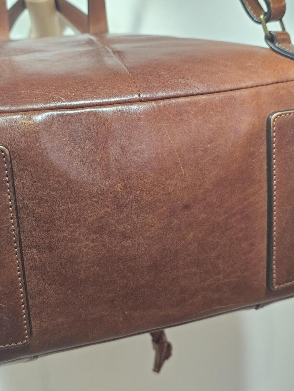 Bosca Dolce Premium Italian Brown Leather Cinch & Buckle Backpack - Picture 10 of 15